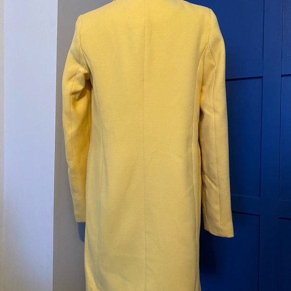 🏷️ SALE 🏷️ Vero Moda Cindy Classic Jacket Bright YLW NWT - Picture 2 of 4